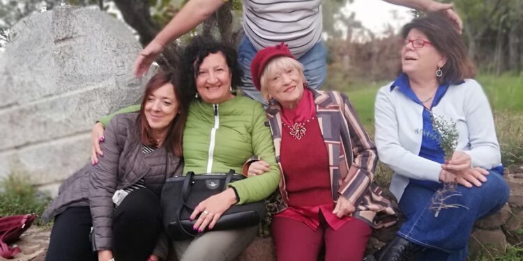 La monumentale “Guernica” di Zizzu Pirisi Spanu a Galtellì, simbolo di pace e rifiuto delle guerre, ripropone le idealità dell’opera di Pablo Picasso