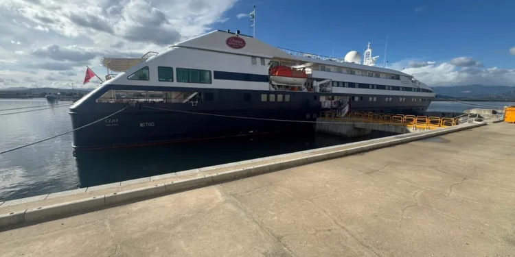 Ad Arbatax l’ultima nave da crociera per la stagione 2025