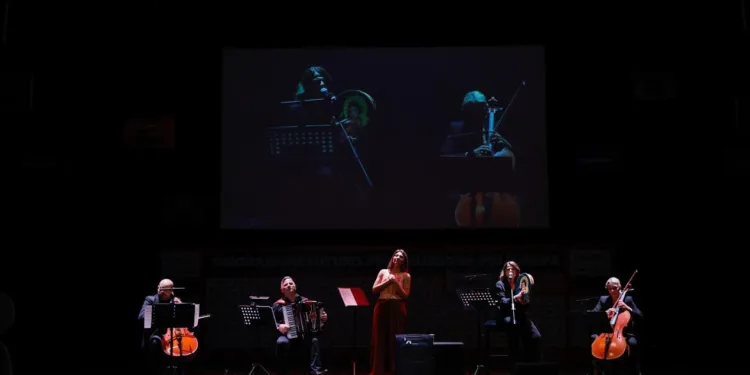 Mercoledì 3 dicembre, al Teatro Massimo di Cagliari, va in scena “La valigia della libertà – Storia di una disobbedienza civile”