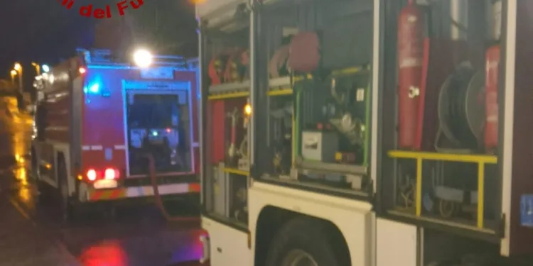 La Maddalena: a fuoco un appartamento in via Benedetto Cellini