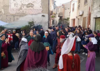 Burgos: grande successo per “Prendas de Adelasia”