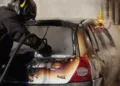 Cagliari: a fuoco un’auto in via Castelli
