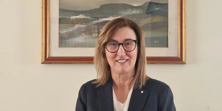 Da oggi al lavoro la direttrice generale della Asl di Oristano Grazia Cattina