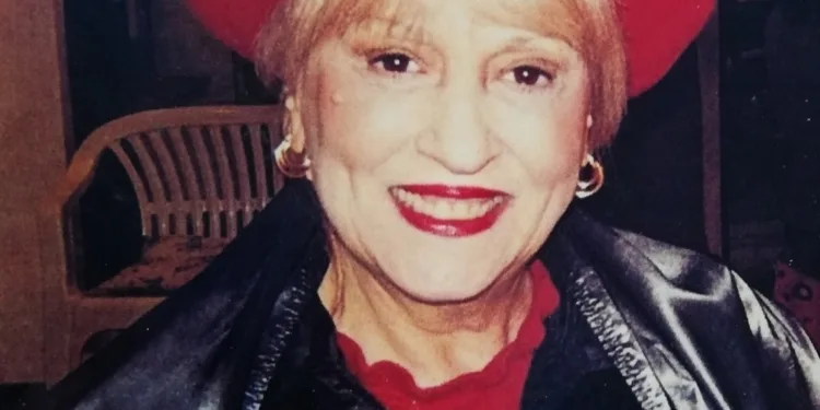 Rosetta Murru, fulgido esempio dell’arte in Sardegna, è ora legittimata dal prestigioso catalogo d’arte moderna (CAM) Mondadori dedicato ai protagonisti della contemporaneità