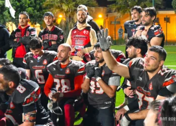 I Crusaders festeggiano il loro 35° anniversario con un nuovo allenatore