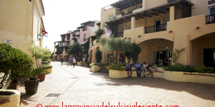 Arzachena: la Piazzetta di Porto Cervo sarà intitolata a Sua Altezza Principe Karim Aga Khan IV