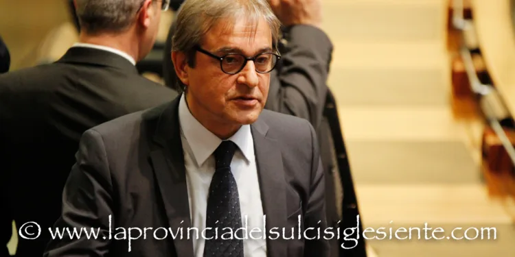 Roberto Capelli – Un’Altra Sardegna (già assessore regionale della Sanità): «Sanità sarda, la strada sbagliata: il caso Nuoro come cartina di tornasole di un sistema in affanno»