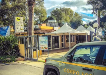 Il Corpo forestale ha disposto, su richiesta della Procura della Repubblica di Cagliari, il sequestro di un’area adibita a campeggio a Torre Salinas, nel territorio di Muravera