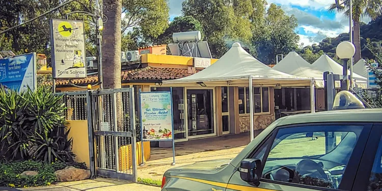 Il Corpo forestale ha disposto, su richiesta della Procura della Repubblica di Cagliari, il sequestro di un’area adibita a campeggio a Torre Salinas, nel territorio di Muravera