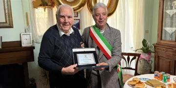 Oristano: i cent’anni di zio Giovanni Battista Manis