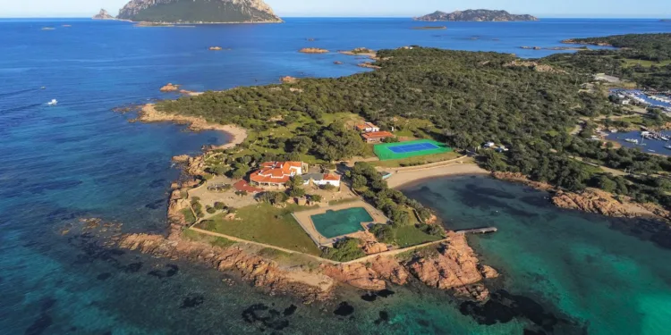 Porto San Paolo, Villa Joy cambia proprietà: operazione da oltre 10 milioni di euro