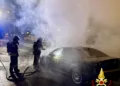 Olbia: auto a fuoco sulla provinciale 729