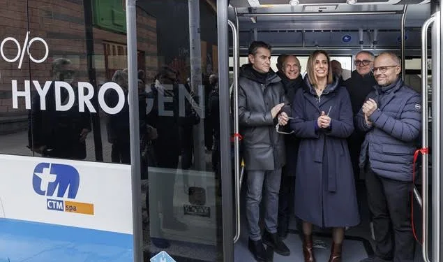 Cagliari: Ctm ha presentato i primi bus a idrogeno