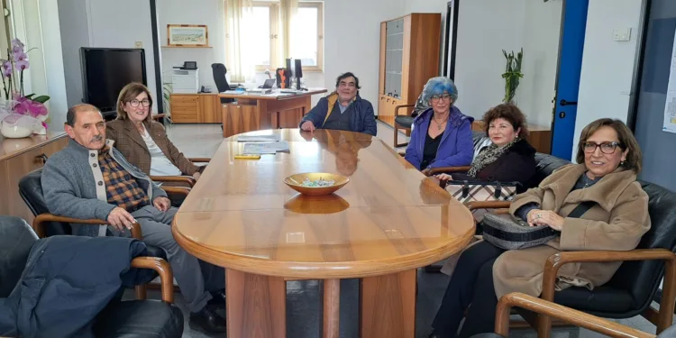 La direttrice generale della Asl Grazia Cattina incontra i rappresentanti del Comitato per il diritto alla salute di Oristano