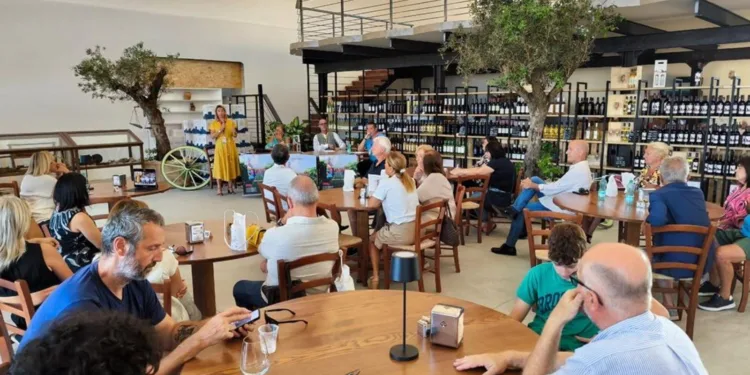 Dal vigneto al calice: alle Cantine di Pozzo San Nicola, a Stintino, ripartono gli incontri con il pubblico
