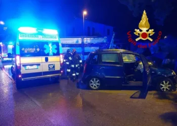 Ghilarza: incidente stradale in Corso Umberto, un ferito