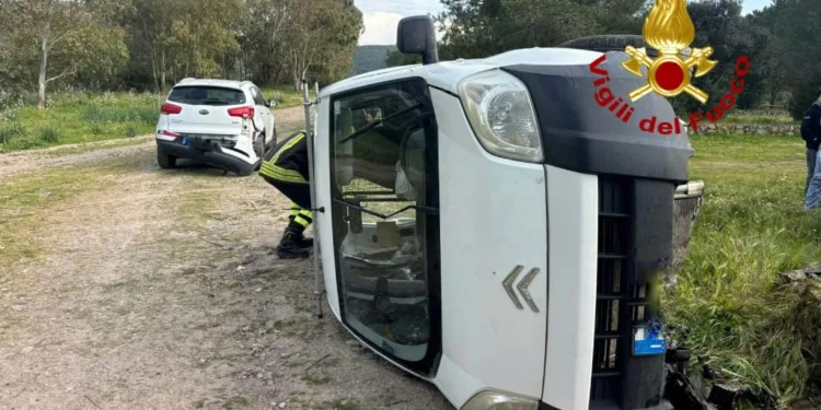 Marrubiu: incidente stradale a Zuradili