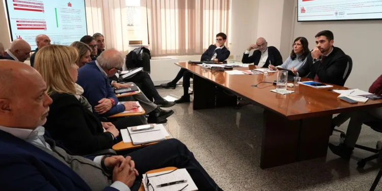 La presidente della Regione assessore ad interim della Sanità ha incontrato i sindacati: «Criticità ancora presenti, ma i dati confermano passi avanti»