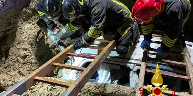 Incidente stradale nella tarda serata di ieri a Maracalagonis, due giovani in Pronto soccorso in codice rosso