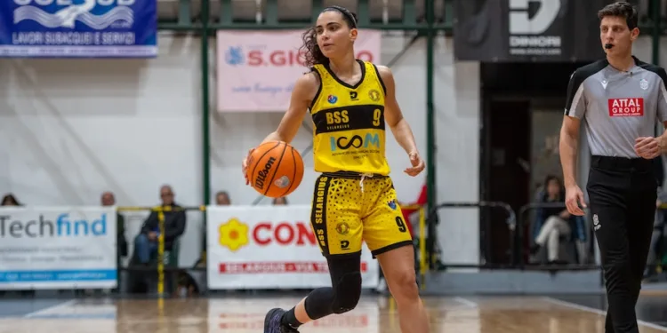 Nuova Icom, secondo stop casalingo. Al PalaVienna passa la prima della classe, Repower Sanga Milano, 46 a 54