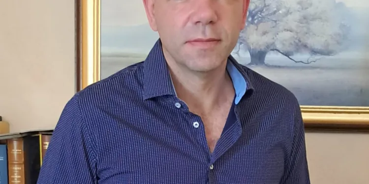 “Femmenella”: a Cagliari il nuovo libro di Davide Piras