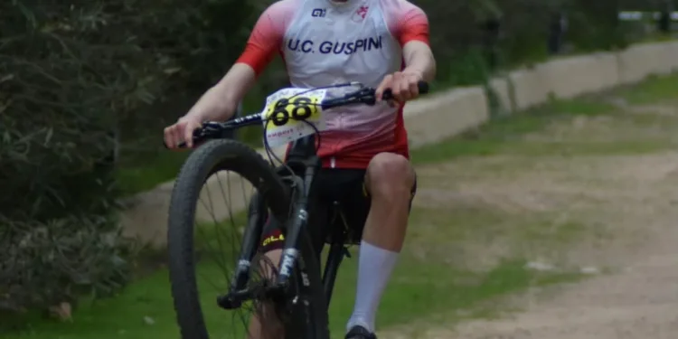 Pula: spettacolo al Trofeo Xco Pixina Manna. Alessio Fois il più veloce, Leonardo Onida guida i giovani