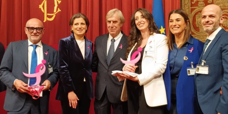 Tumore mammario, Massimo Dessena Ambasciatore in rosa. La nomina a Montecitorio