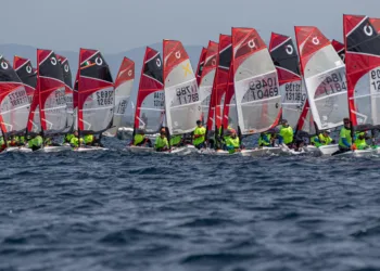Porto Rotondo apre la stagione internazionale Open Skiff: in Sardegna la prima tappa dell’Eurochallenge 2026