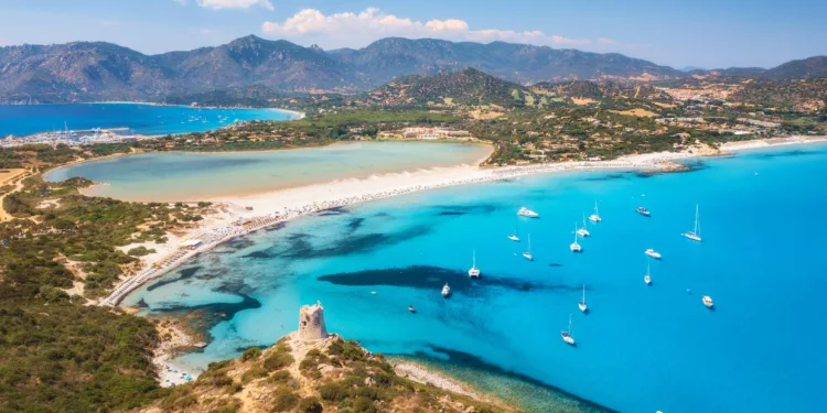 Da Sardegna Ricerche un bando da 6 milioni di euro per contributi alle reti d’impresa per innovare l’offerta turistica