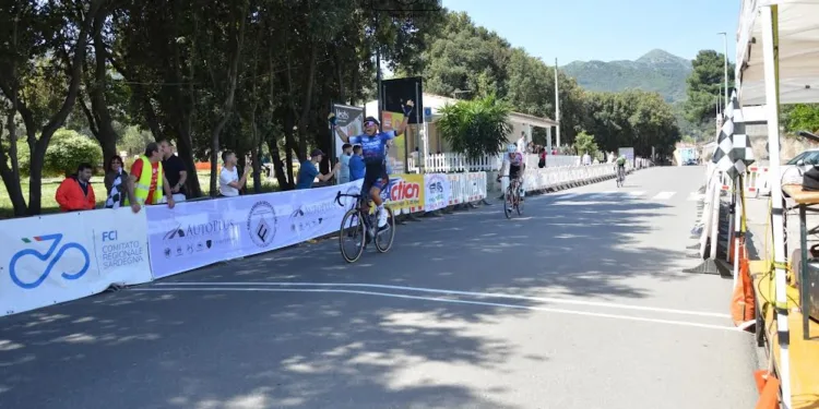 Weekend di passione e fatica: Eros Piras trionfa a Guspini, Alessandro Fara firma il “Città di Sennori”