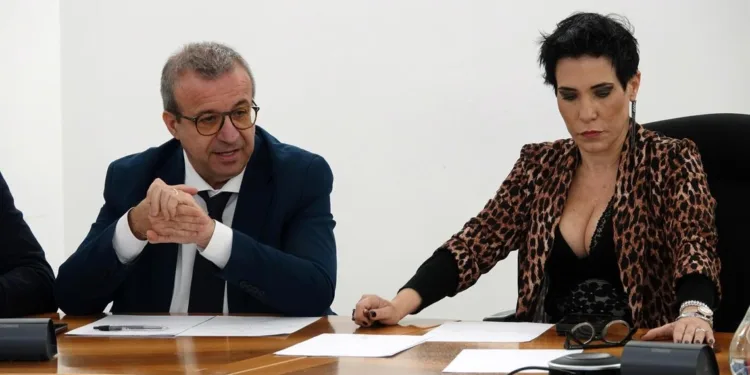 Vertenza Bekaert, delusione per il tavolo al Mimit. Gli assessori Cani e Manca: «Inaccettabile la decisione dell’azienda di lasciare Macchiareddu»