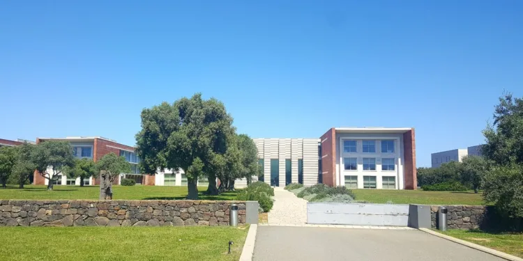 Vertenza Tiscali, oggi al Mimit la riunione richiesta dalle Regioni