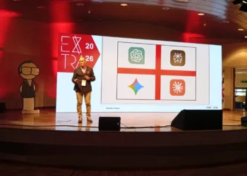 Il futuro dell’ospitalità tra intelligenza artificiale e sfide normative: Maurizio Battelli con Extra 2026 traccia la rotta verso il 2030