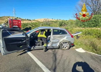 Posada: incidente stradale sulla statale 125