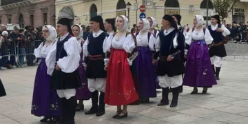 Tradizioni e cultura a Sassari: grande successo per la 75ª edizione della Cavalcata sarda – di Antonio Caria