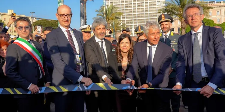 Si è svolta oggi, a Cagliari, la cerimonia inaugurale della Louis Vuitton 38ª America’s Cup Preliminary Regatta Sardinia