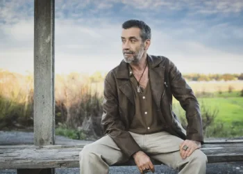 Daniele Silvestri in concerto a Oristano il 27 giugno con il tour “Canzoni a sdraio”, nell’ambito del quinto Festival dello Sviluppo Sostenibile