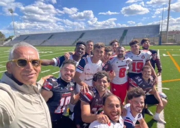 Cagliari Calcio e Crusarders: la nuova maglia Away si ispira al football americano