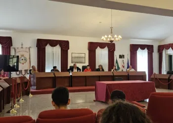 Al via, a Stintino, l’esperimento del Consiglio comunale dei ragazzi: un pecorso formativo per i cittadini di domani