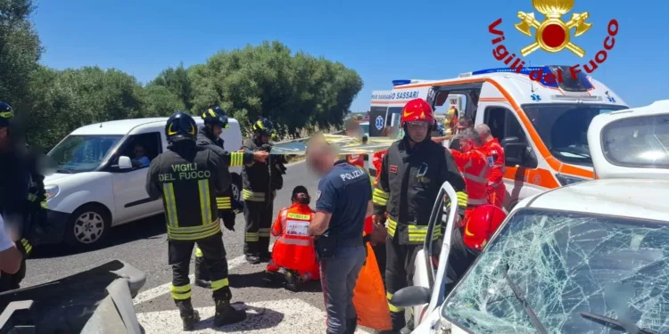 Doppio intervento dei vigili del fuoco a Usini e nel bivio per Ittiri
