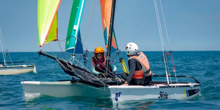 A Pescara velisti WCC sul podio: Antinori e Ursini si impongono nei Dragoon, Vargiu e Lisci secondi nei Nacra 15