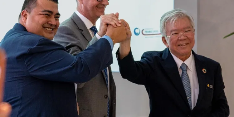 Alle 12.45 del 4 giugno 2026, a Tortolì, è nato il coordinamento internazionale delle terre della longevità
