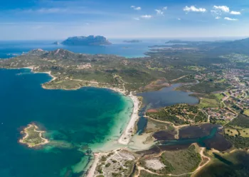 Ambiente: erosione costiera, 7 milioni e 175mila euro per la riqualificazione ambientale. Badesi, Sorso, Sassari, Arborea e San Teodoro i comuni beneficiari
