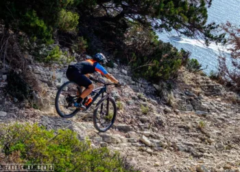 Fine settimana “mondiale” a Baunei. Sabato e domenica il Gran Prix of Sardinia Fim della Coppa del Mondo di E-Bike Enduro