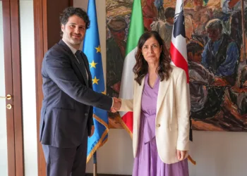 La presidente della Regione ieri ha incontrato il rappresentante nazionale dei medici specializzandi Fabrizio Mattu