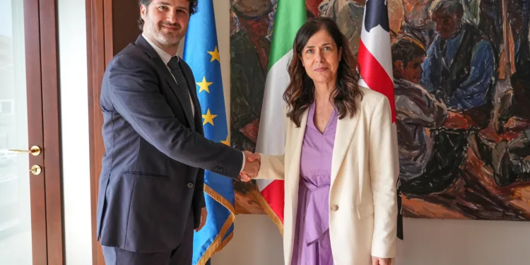 La presidente della Regione ieri ha incontrato il rappresentante nazionale dei medici specializzandi Fabrizio Mattu
