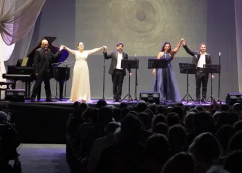 Lirica e Domus de Janas, l’incontro è magia nel cuore di Alghero