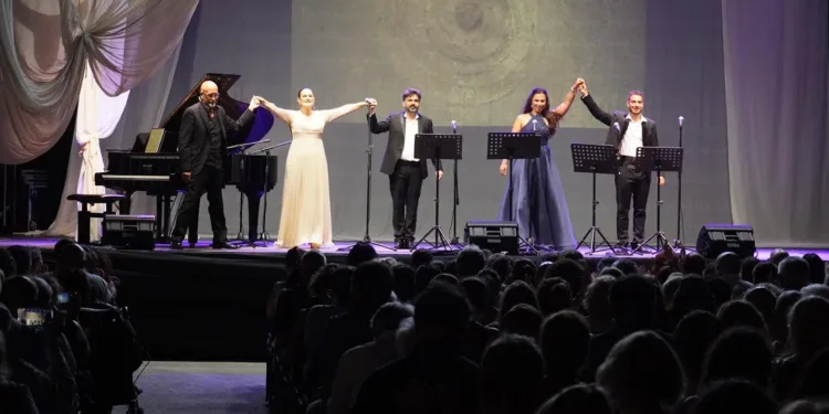 Lirica e Domus de Janas, l’incontro è magia nel cuore di Alghero
