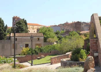 Sorradile: incendio in località Crabarzos