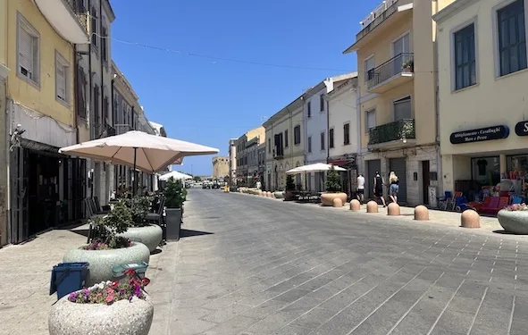 Porto Torres: istituite due nuove aree pedonali nel centro storico